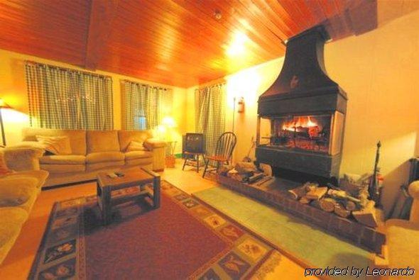 The Riverside Inn Stowe Interior foto